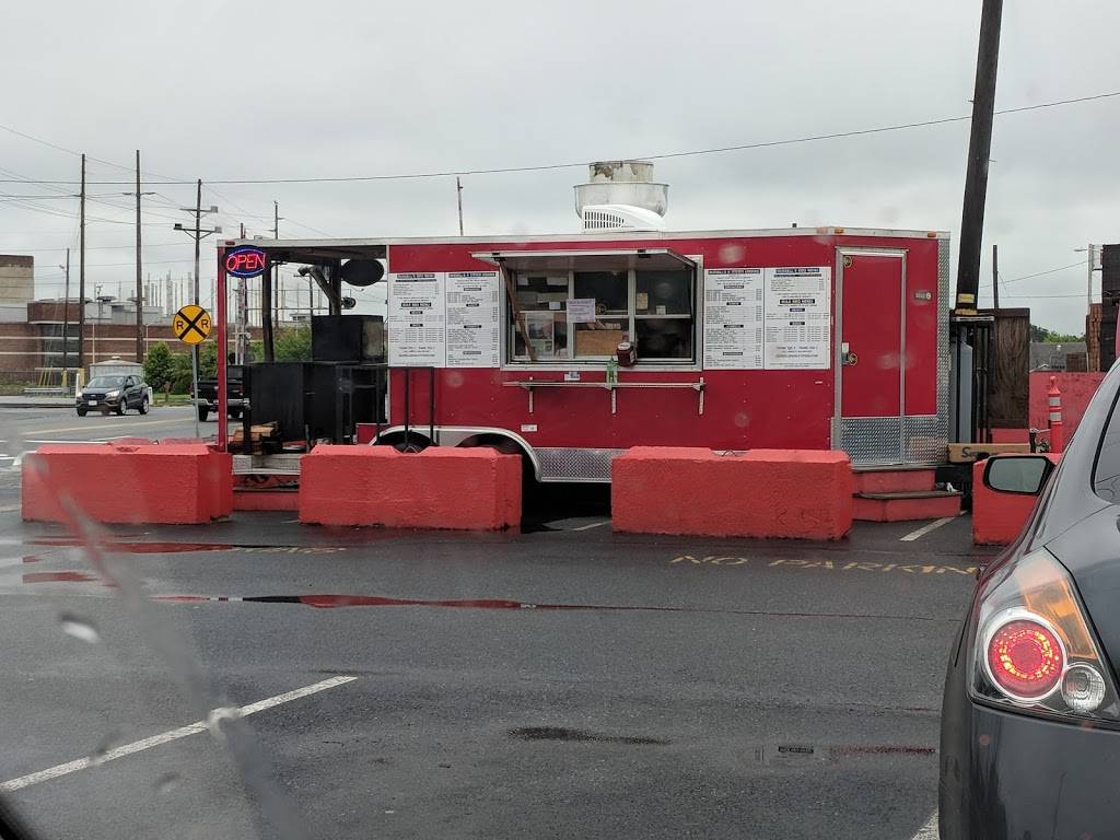 Russells Quality Foods | restaurant | 1204 Centerville Rd, Wilmington, DE 19808, USA | 3022993127 OR +1 302-299-3127