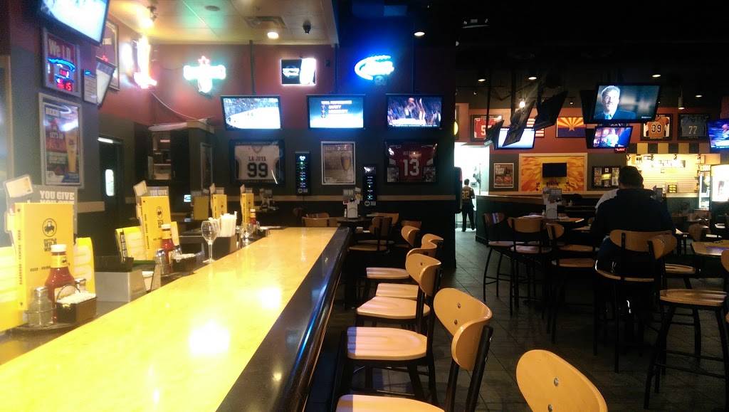 Buffalo Wild Wings | restaurant | 13311 W McDowell Rd, Goodyear, AZ 85395, USA | 6239354081 OR +1 623-935-4081