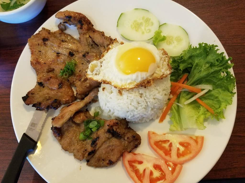 Pho Thien Vietnamese Kitchen | restaurant | 931 W 75th St #177, Naperville, IL 60565, USA | 6304455155 OR +1 630-445-5155