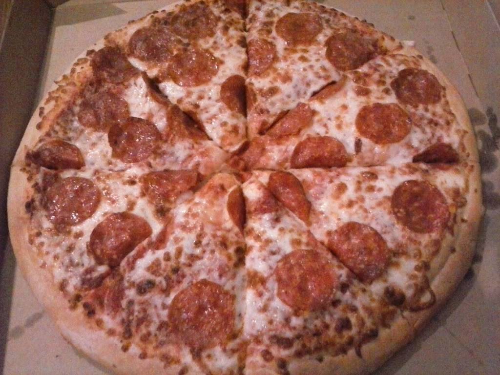 Little Caesars Pizza | meal takeaway | 3254 Green Mt Crossing Dr, Shiloh, IL 62269, USA | 6186281122 OR +1 618-628-1122