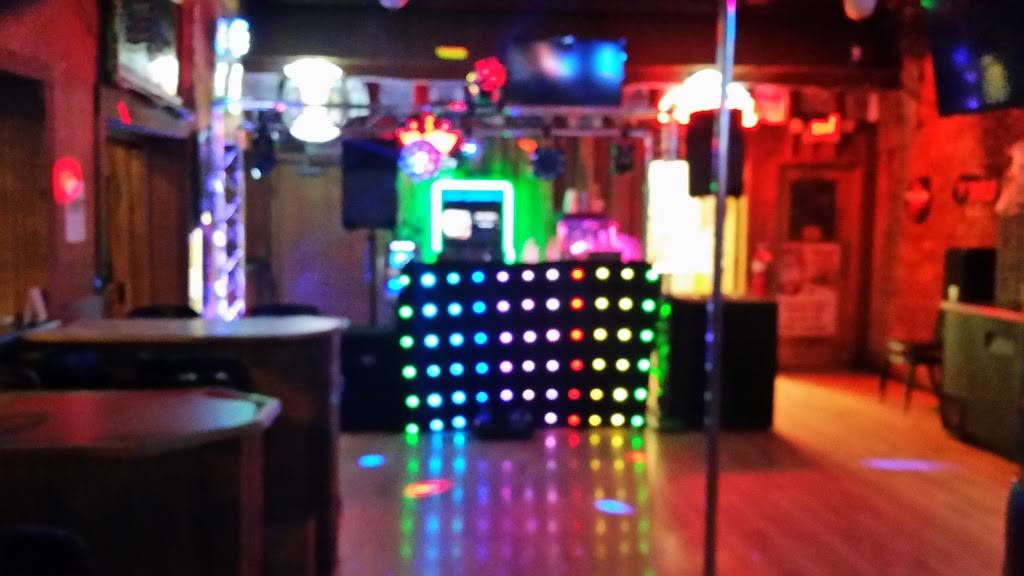 Olde Downtown Tavern | restaurant | 1005 16th St, Bedford, IN 47421, USA | 8126758546 OR +1 812-675-8546