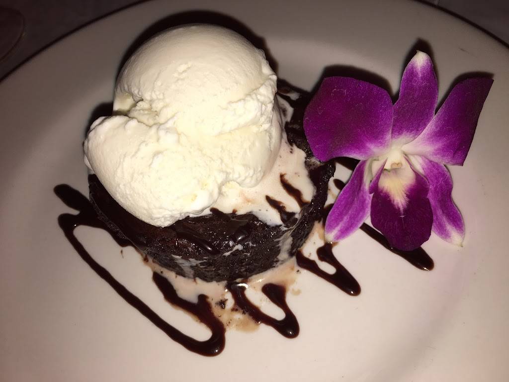 d.k Steak House | restaurant | 2552 Kalakaua Ave, Honolulu, HI 96815, USA | 8089316280 OR +1 808-931-6280