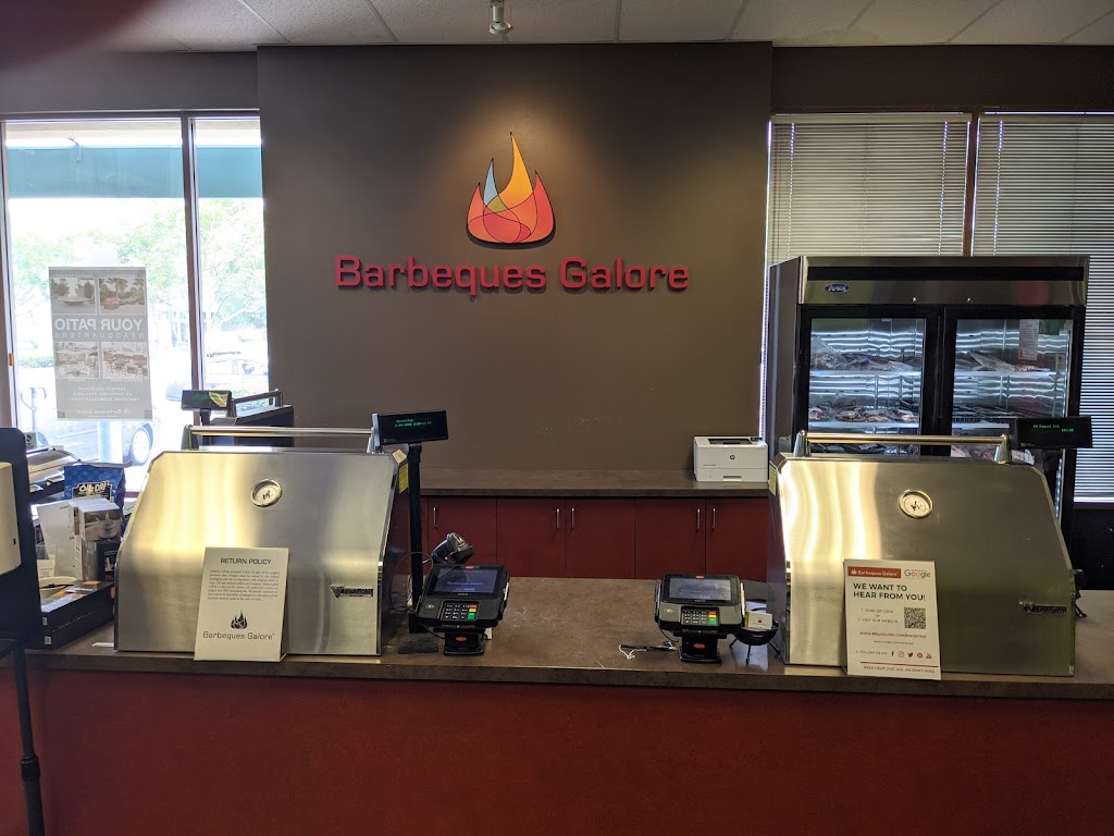 Barbeques Galore | restaurant | 1076 N El Camino Real, Encinitas, CA 92024, USA | 7606334440 OR +1 760-633-4440