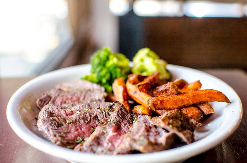 The Social | restaurant | 1078 Tunnel Rd, Asheville, NC 28805, USA | 8282988780 OR +1 828-298-8780