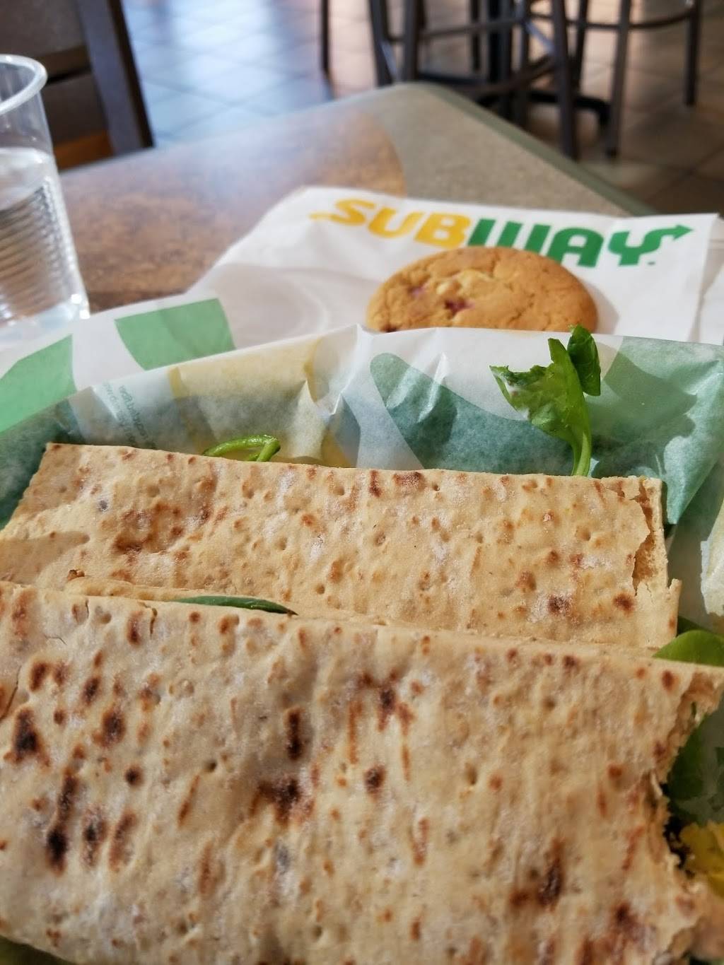 Subway | restaurant | 2330 W Happy Valley Rd Suite 1025 The Shops at Norterra S/C, Phoenix, AZ 85085, USA | 6235817061 OR +1 623-581-7061