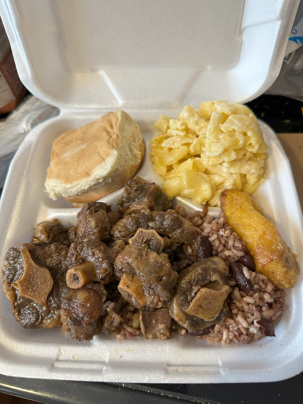 Exotic Eatz and Sweetz | restaurant | 15913 Old Hammond Hwy STE A, Baton Rouge, LA 70816, USA | 2252565277 OR +1 225-256-5277