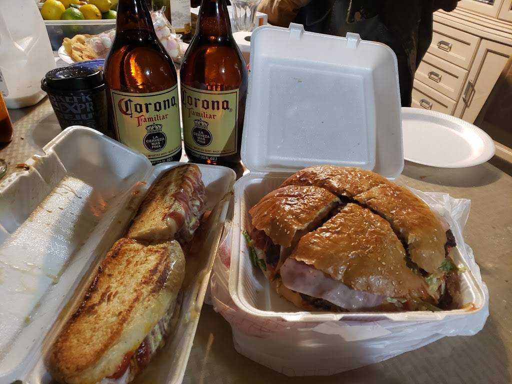 Caveman Burgers | restaurant | 6205 Central Ave NW #5, Albuquerque, NM 87105, USA | 5059996615 OR +1 505-999-6615