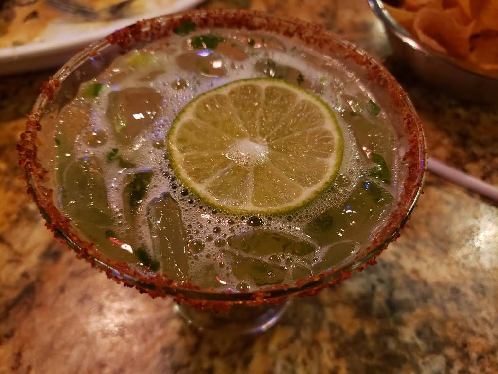 La Parrilla Mexican Restaurant | restaurant | 5131 Peachtree Pkwy #1005, Peachtree Corners, GA 30092, USA | 7702420766 OR +1 770-242-0766