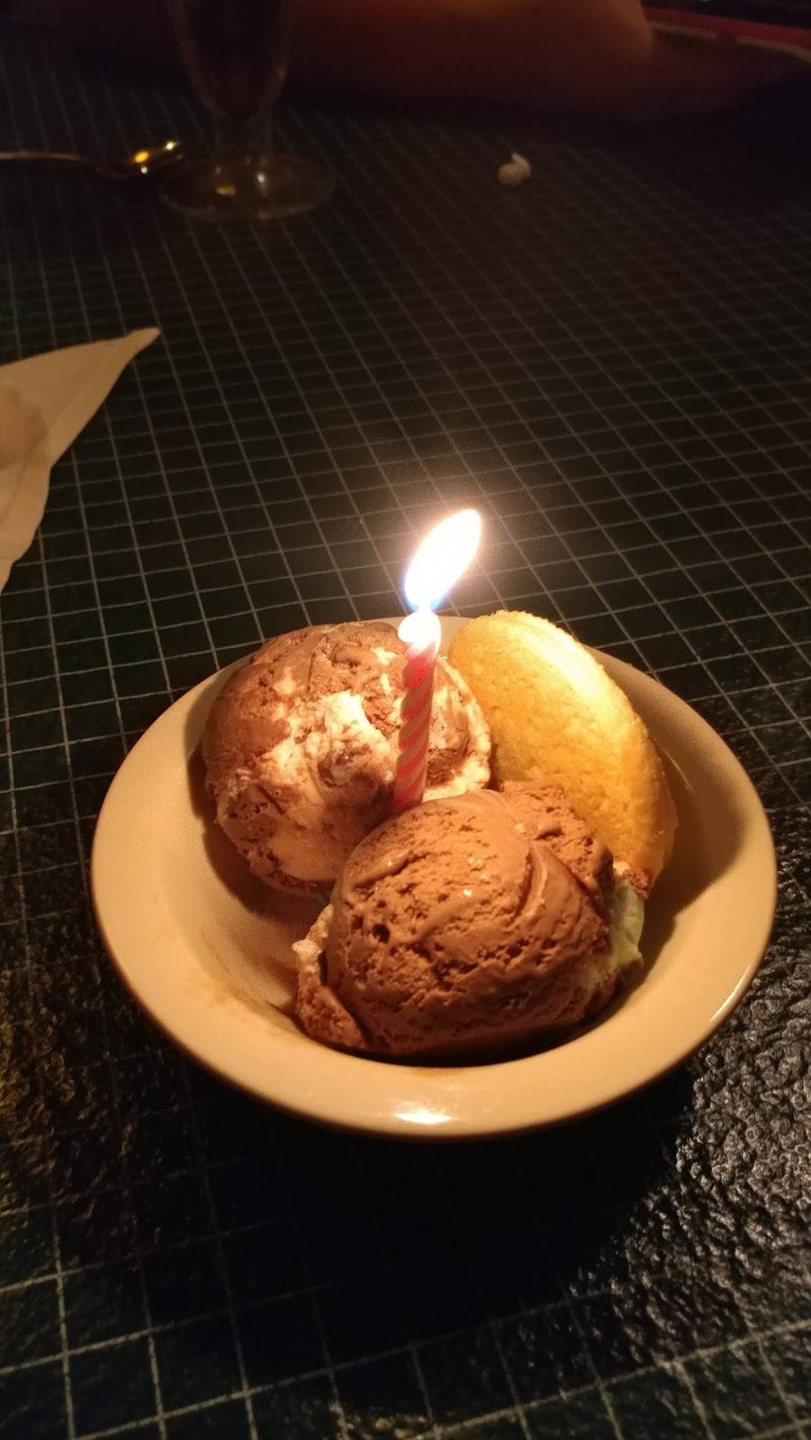 Provinos Italian Restaurant | restaurant | 5084 South Terrace Plaza #5, Chattanooga, TN 37412, USA | 4238992559 OR +1 423-899-2559