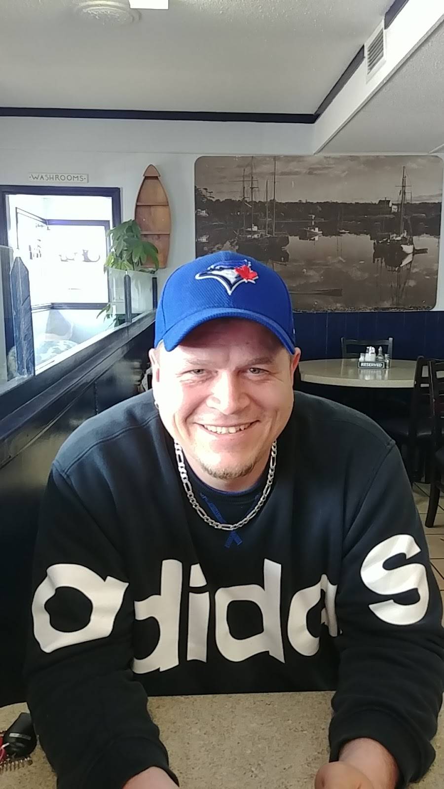 Bluewater Fish & Grill | restaurant | 7159 ON-26, Stayner, ON L0M 1S0, Canada | 7054286482 OR +1 705-428-6482