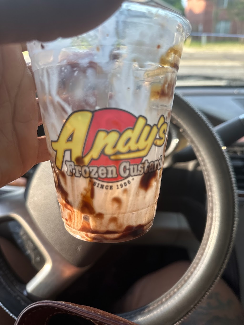 Andys Frozen Custard | restaurant | 1710 W Parmer Ln, Austin, TX 78727, USA | 5122435181 OR +1 512-243-5181