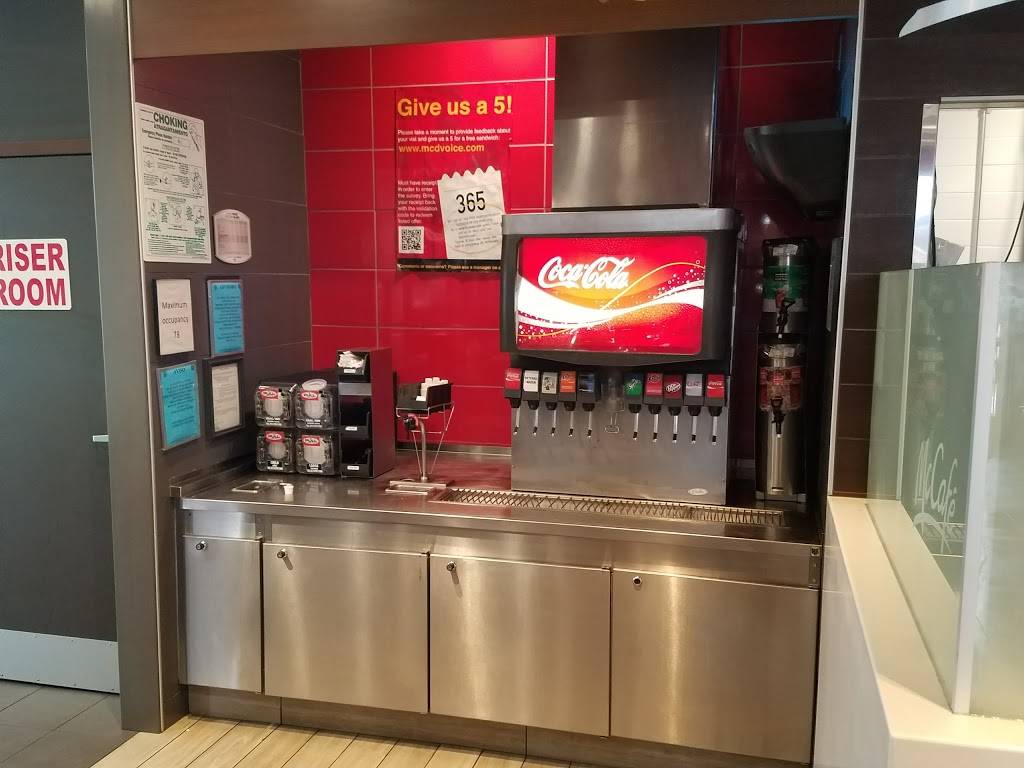 McDonalds | cafe | 1080 Sunland Park Dr, El Paso, TX 79922, USA | 9155875141 OR +1 915-587-5141