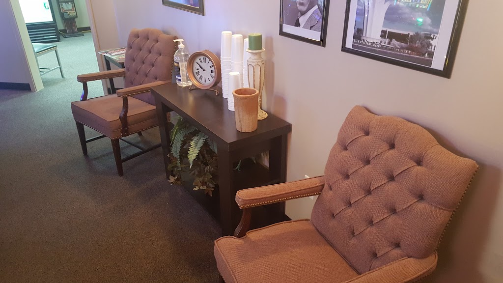 Johnny Provolones | restaurant | 1314 N Michigan Ave, Marshall, IL 62441, USA | 2178262100 OR +1 217-826-2100