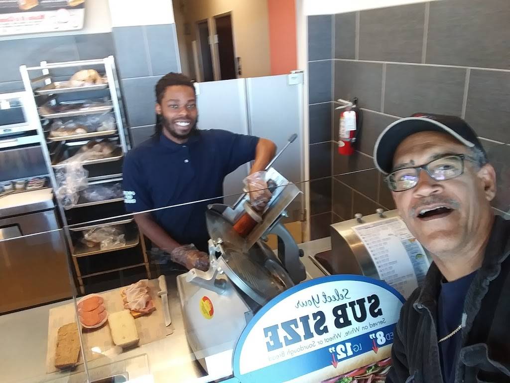 Port of Subs | restaurant | 2833 E Desert Inn Rd #3, Las Vegas, NV 89121, USA | 7028949588 OR +1 702-894-9588