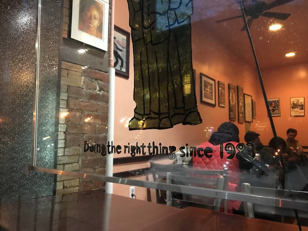 The 3 Luigis | restaurant | 275 Grand Ave, Brooklyn, NY 11238, USA | 7186220059 OR +1 718-622-0059