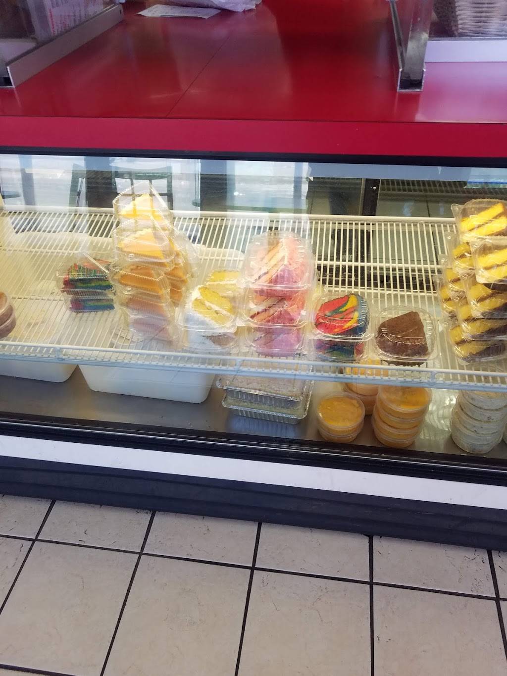 J J Fish & Chicken | restaurant | 20225 Eight Mile Rd, Detroit, MI 48219, USA | 3135339950 OR +1 313-533-9950