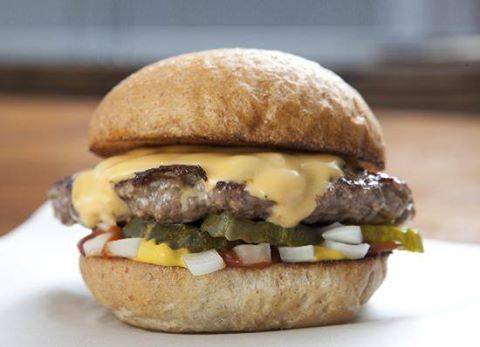 21 Gun Roadhouse | meal takeaway | 4344 Lime Kiln Rd, Green Bay, WI 54311, USA | 9203372122 OR +1 920-337-2122