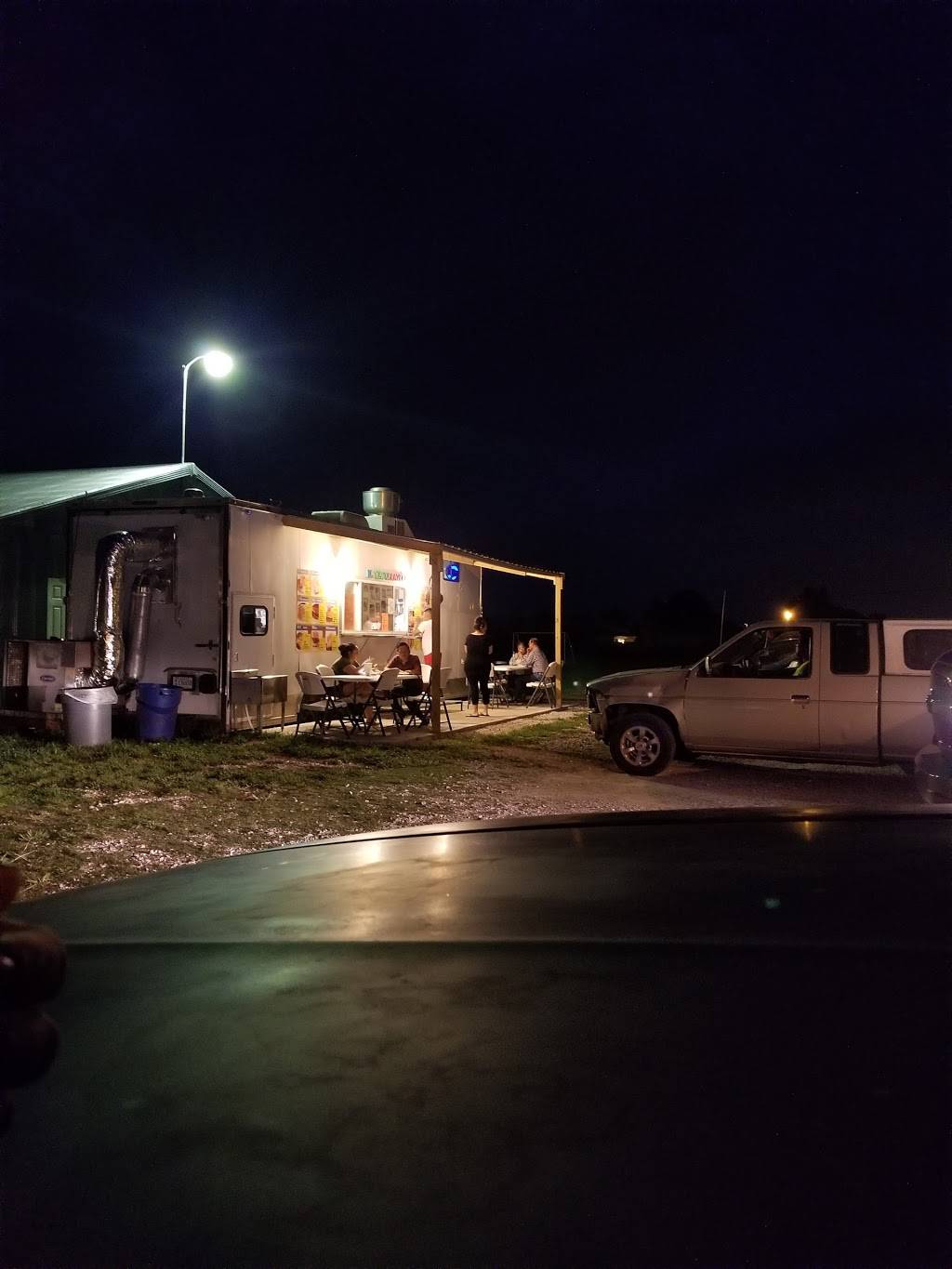 El Taconazoo | restaurant | 2813-2919 S Old Wire Rd, Rogers, AR 72758, USA | 4795865251 OR +1 479-586-5251