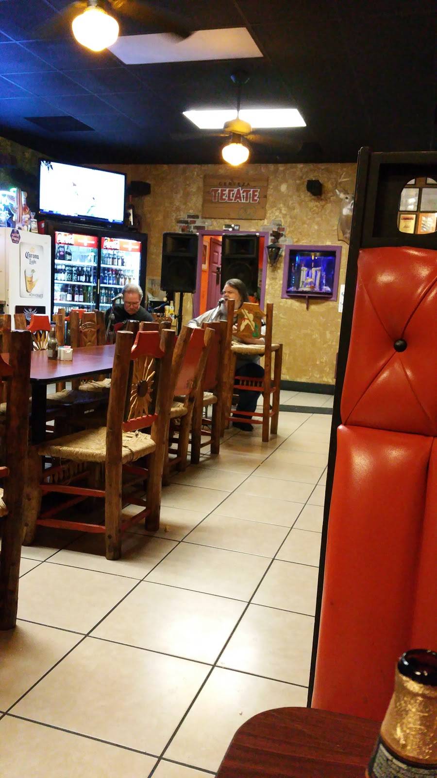 Willys Mex Mex Grill | restaurant | 123 S Cherokee Rd, Social Circle, GA 30025, USA | 7704642600 OR +1 770-464-2600