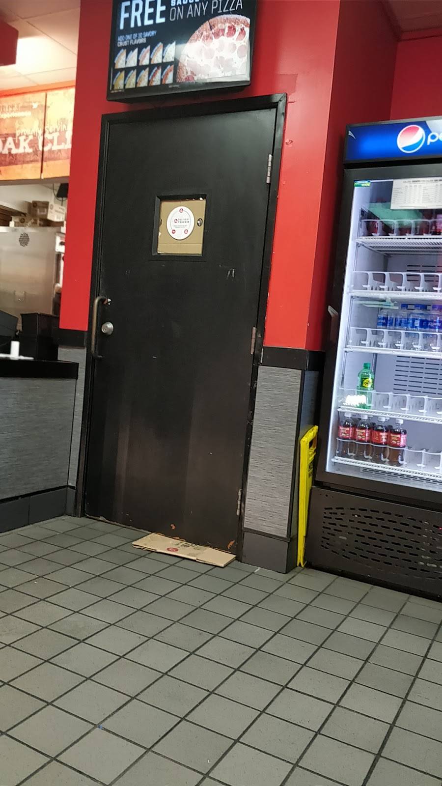 Pizza Hut | restaurant | 2248 W Illinois Ave, Dallas, TX 75224, USA | 2143301300 OR +1 214-330-1300