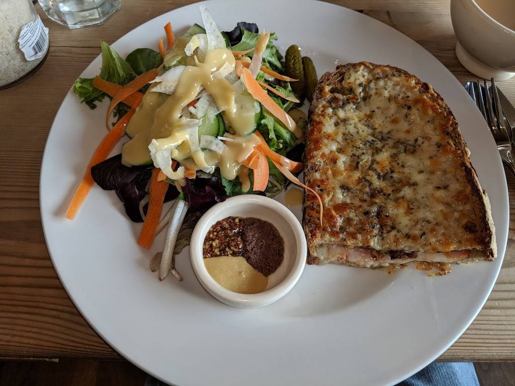 Le Pain Quotidien | restaurant | 175 N Indian Hill Blvd, Claremont, CA 91711, USA | 9094804771 OR +1 909-480-4771