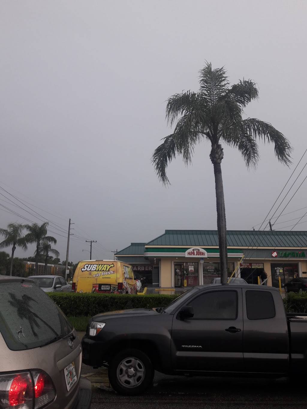 Papa Johns Pizza | restaurant | 812 N Old Dixie Hwy, Jupiter, FL 33458, USA | 5617437272 OR +1 561-743-7272