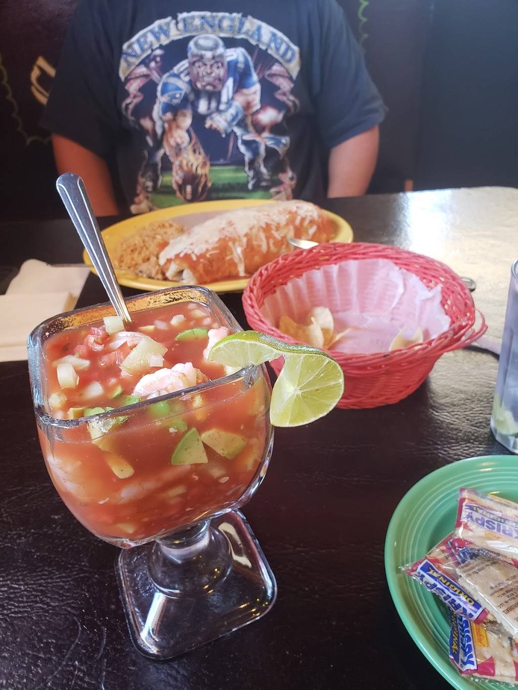 El Michoacano Restaurant | restaurant | 125 Baker St, Coalinga, CA 93210, USA | 5599341454 OR +1 559-934-1454