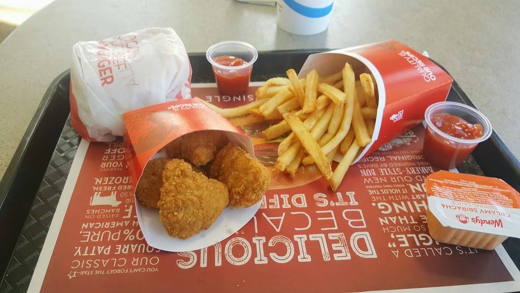 Wendys | restaurant | 943 W State Rd 84, Fort Lauderdale, FL 33315, USA | 9545275355 OR +1 954-527-5355