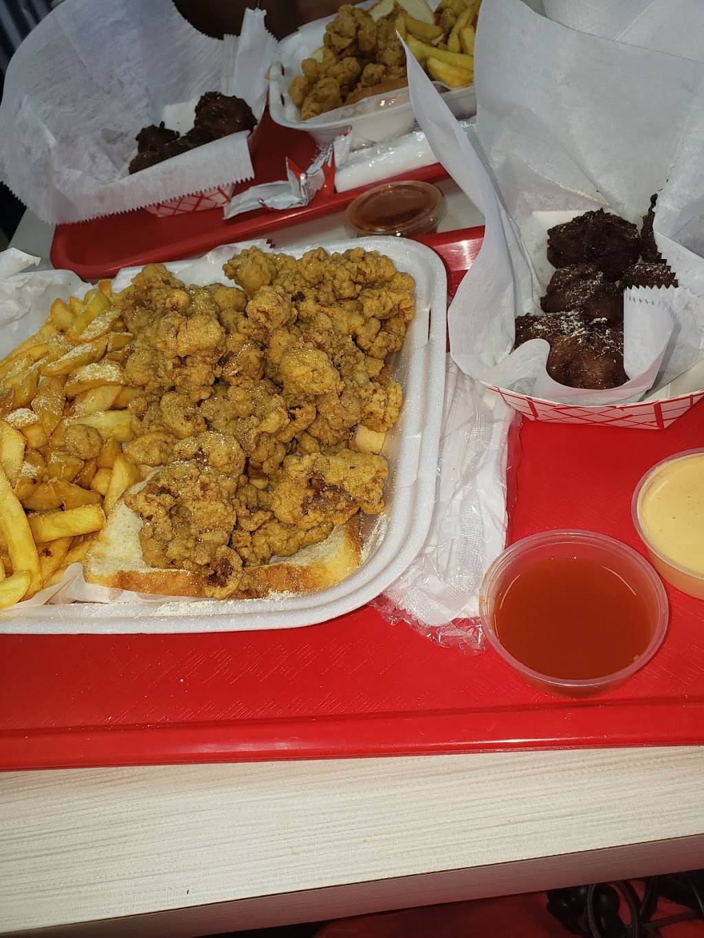 Hook Fish & Chicken | restaurant | 955 Sansburys Way STE 213, West Palm Beach, FL 33411, USA | 5612490070 OR +1 561-249-0070