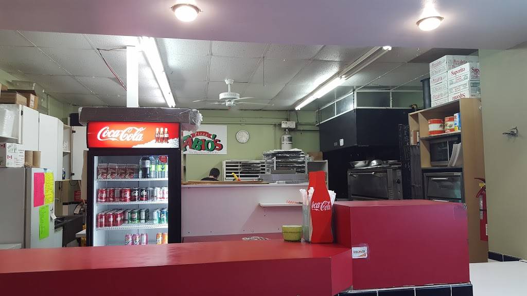 Fabios Pizza | restaurant | 121 Queenston St, St. Catharines, ON L2R 2Z7, Canada | 9056846573 OR +1 905-684-6573