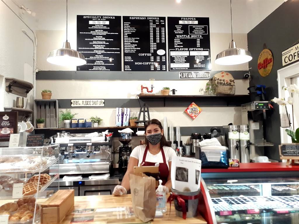 Crislip Cafe | restaurant | 645 Central Ave, St. Petersburg, FL 33701, USA | 7279540117 OR +1 727-954-0117