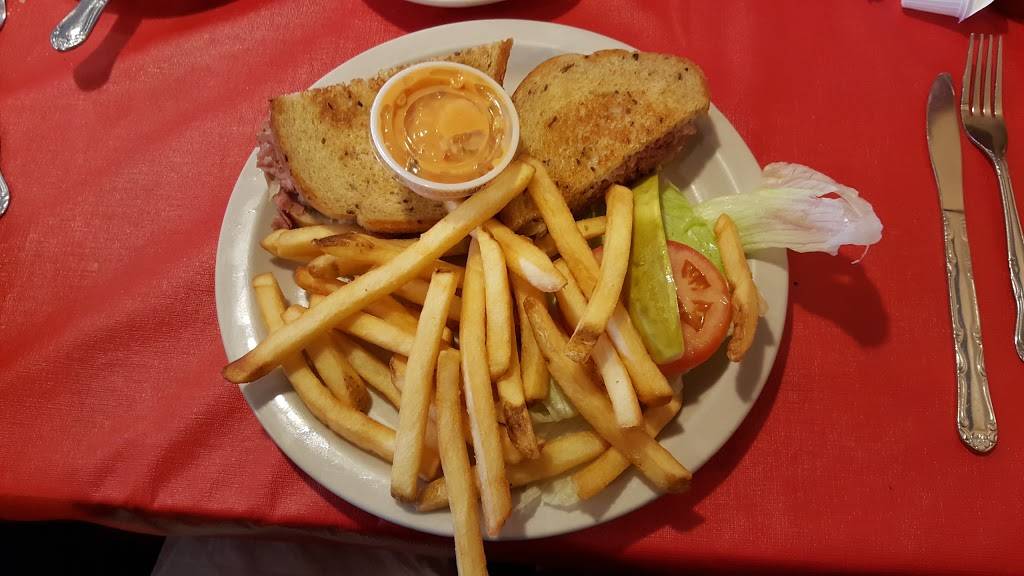 Granmas House of Pancakes | bakery | 3709 S Main St, Elkhart, IN 46517, USA | 5748758333 OR +1 574-875-8333