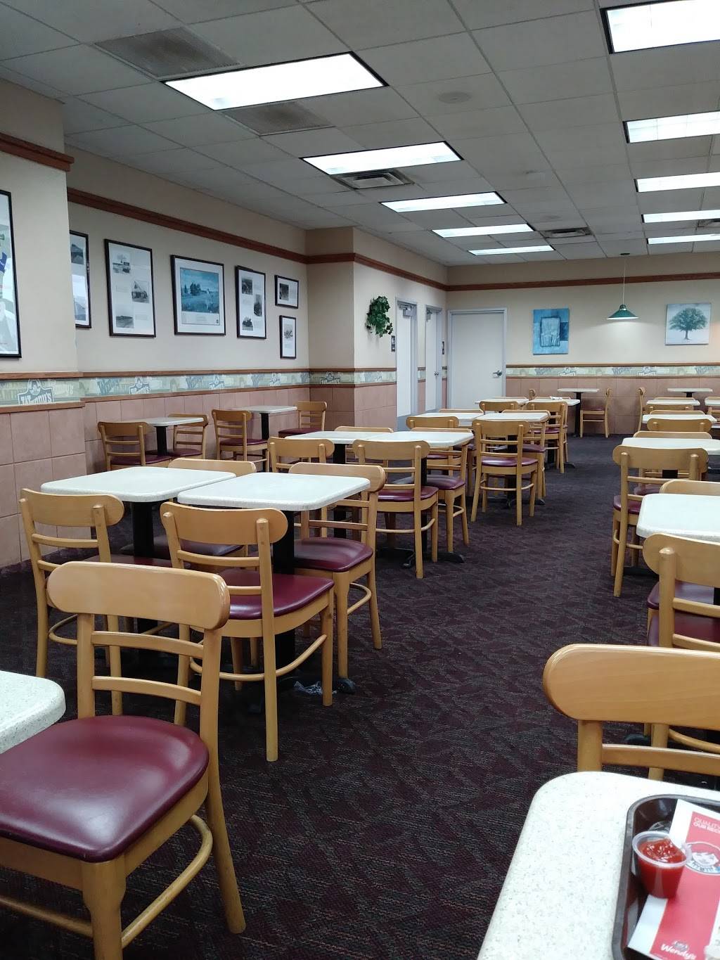 Wendys | restaurant | 800 W Sugarland Hwy, Clewiston, FL 33440, USA | 8639832321 OR +1 863-983-2321