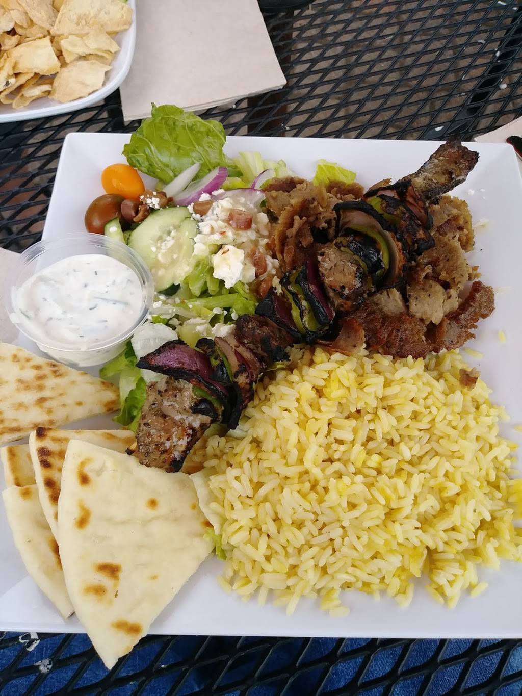 Daphnes | restaurant | 8680 Sierra College Blvd #110, Roseville, CA 95661, USA | 9167833565 OR +1 916-783-3565