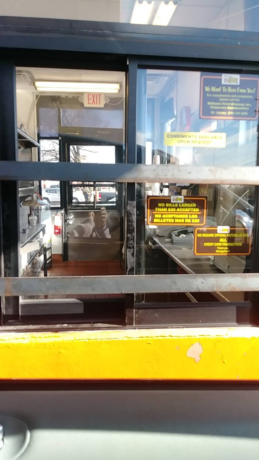 Williams Chicken | restaurant | 10151 Lake June Rd, Dallas, TX 75217, USA | 9723291950 OR +1 972-329-1950