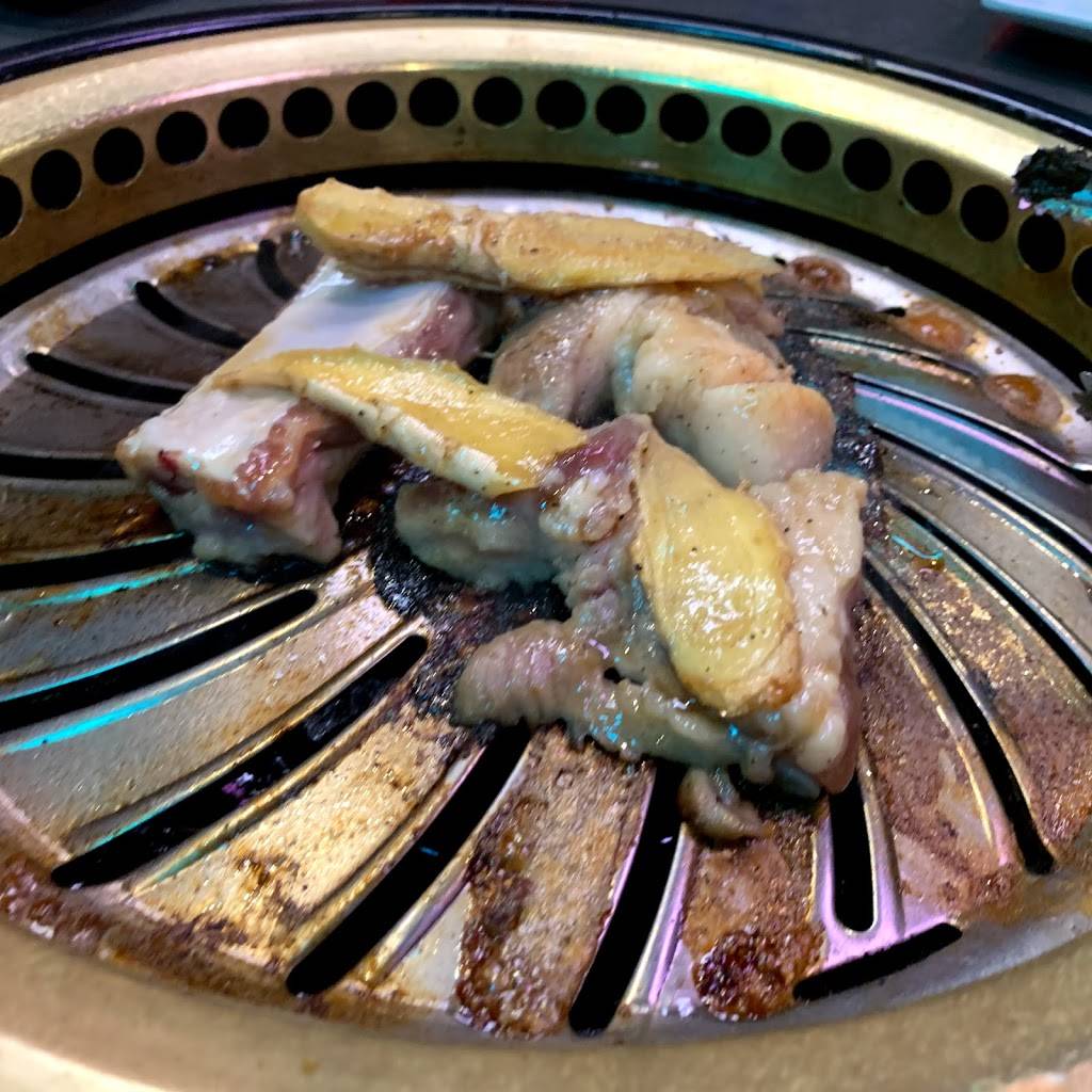 Red Castle Korean BBQ | restaurant | 403 S Riverside Ave, Rialto, CA 92376, USA | 9098747878 OR +1 909-874-7878