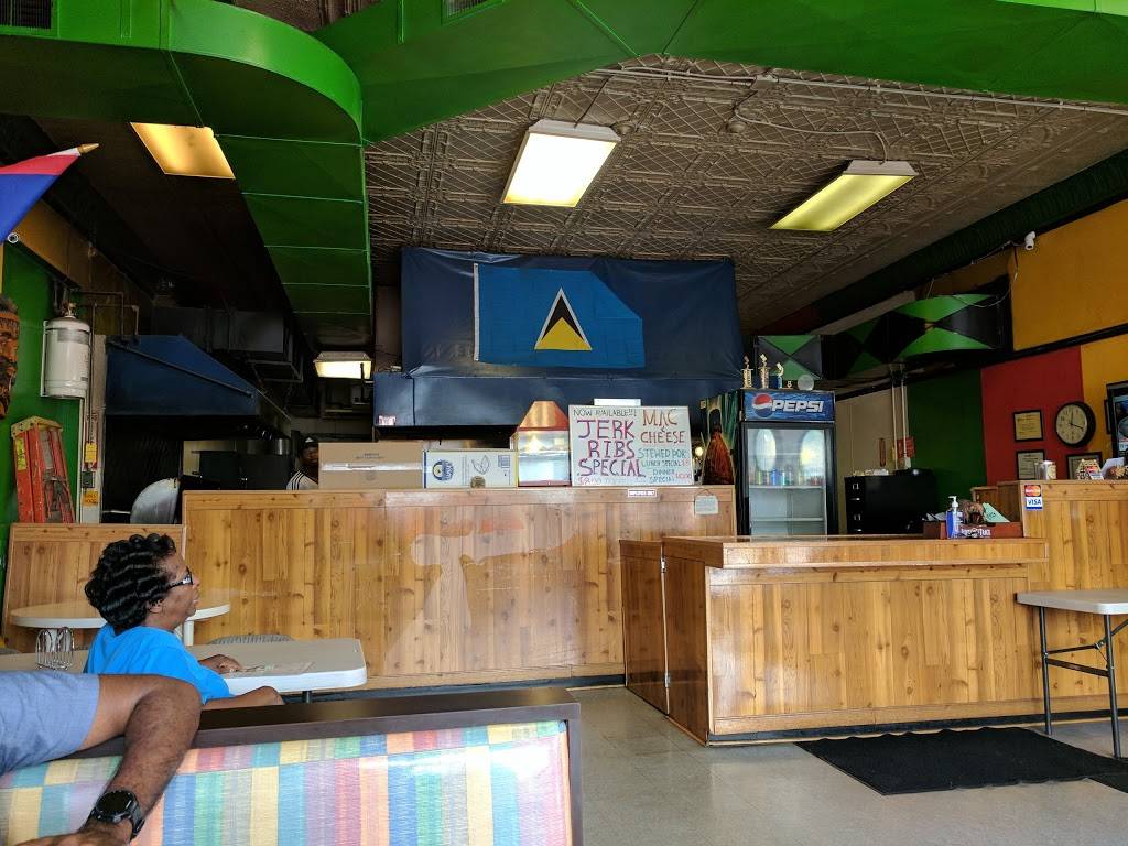 Montego Bay Restaurant & Grill | restaurant | 700 Bellwood Ave, Bellwood, IL 60104, USA | 7085474625 OR +1 708-547-4625