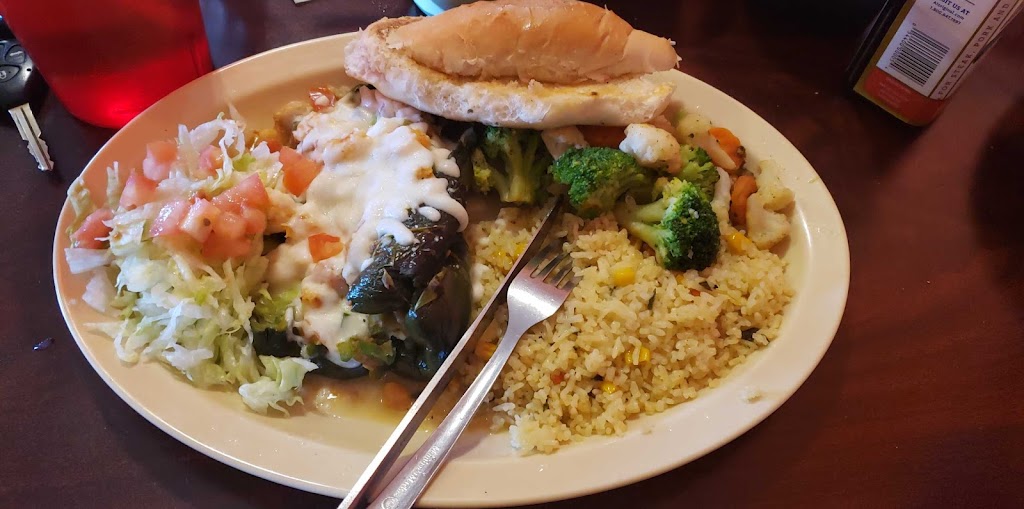 Las Flores Restaurant #2 | restaurant | 2520 San Bernardo Ave, Laredo, TX 78040, USA | 9566150444 OR +1 956-615-0444