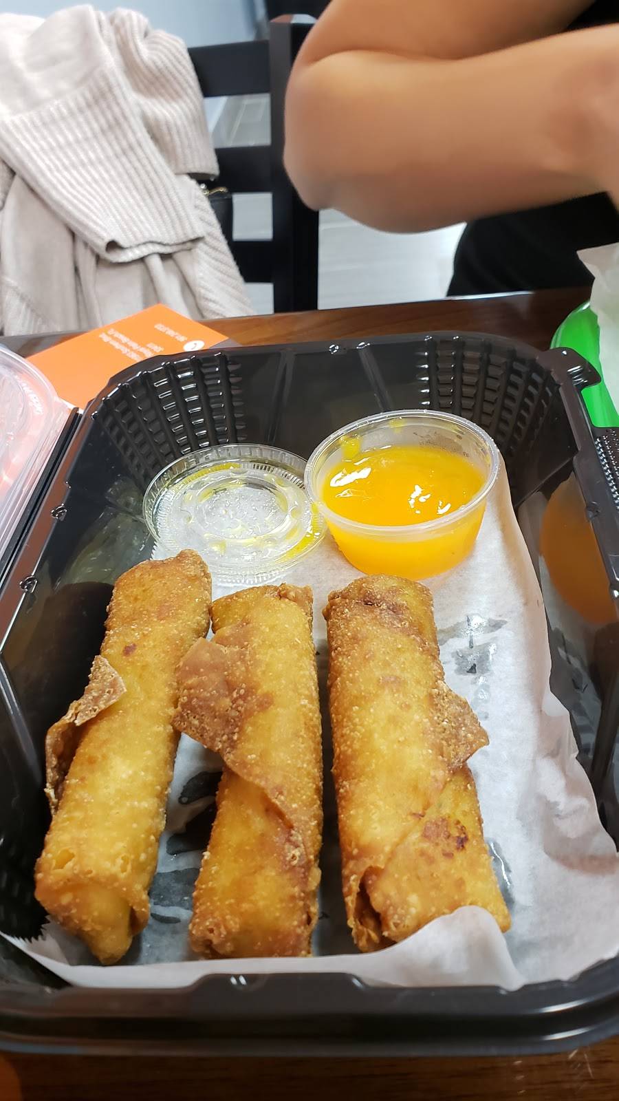 Phomee Vietnamese Restaurant | restaurant | 11963 Southern Blvd, Royal Palm Beach, FL 33411, USA | 5612493733 OR +1 561-249-3733