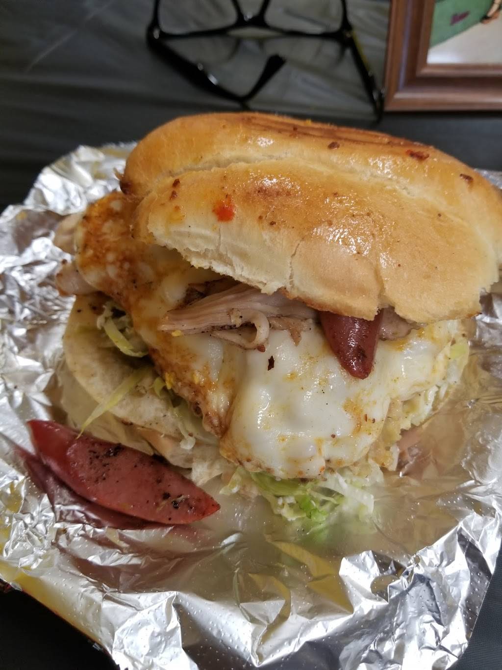 LA CASA DEL GUAJOLOTE | restaurant | 1437 E Main St, Mesa, AZ 85203, USA | 4804069394 OR +1 480-406-9394