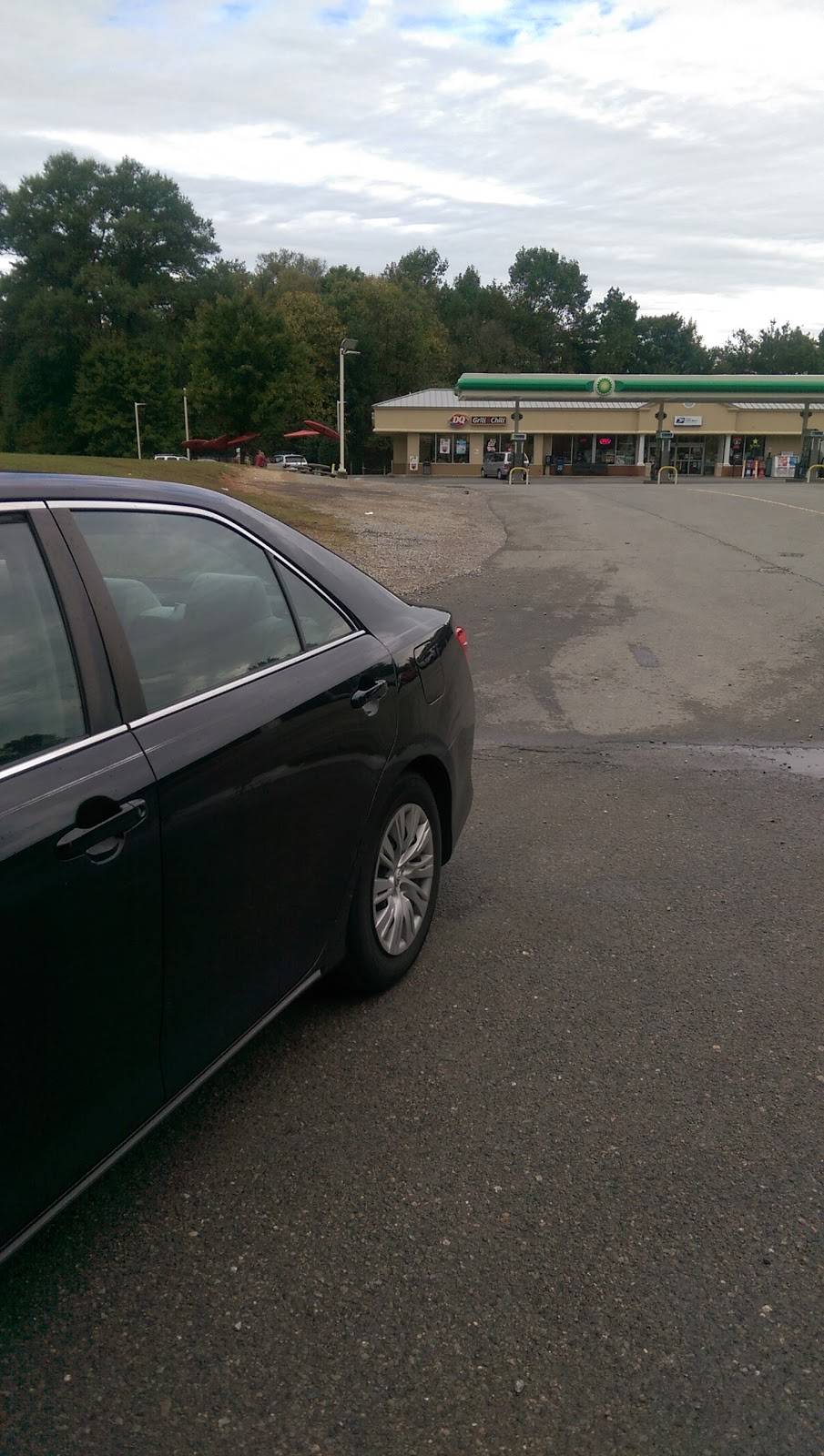 BP | restaurant | 911 Cross County Rd, Mineral, VA 23117, USA | 8045561157 OR +1 804-556-1157