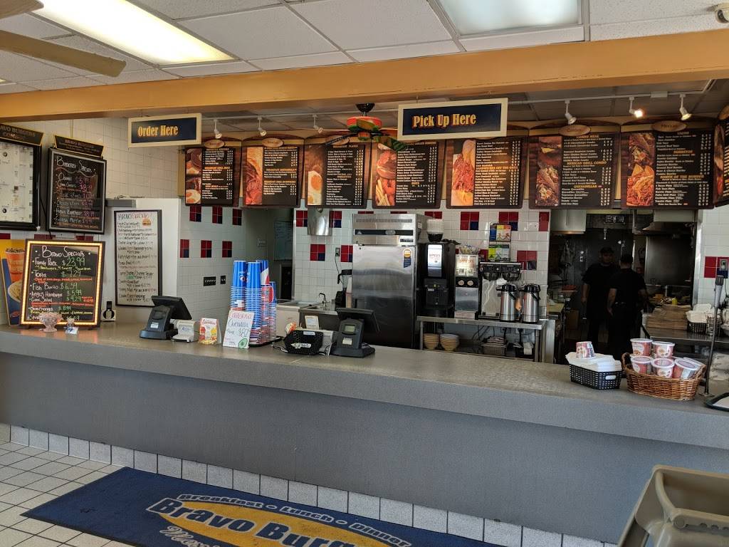 Bravo Burgers | restaurant | 16880 Sportsman Center, Adelanto, CA 92301, USA | 7602464813 OR +1 760-246-4813