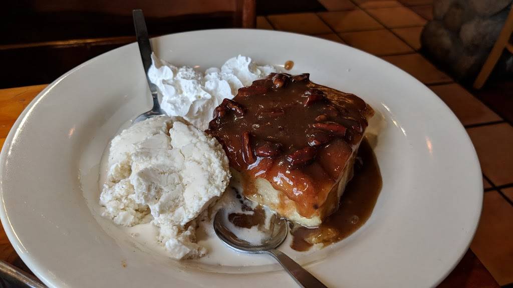 Famous Daves Bar-B-Que | restaurant | 5000 Old Hickory Blvd, Hermitage, TN 37076, USA | 6158820999 OR +1 615-882-0999