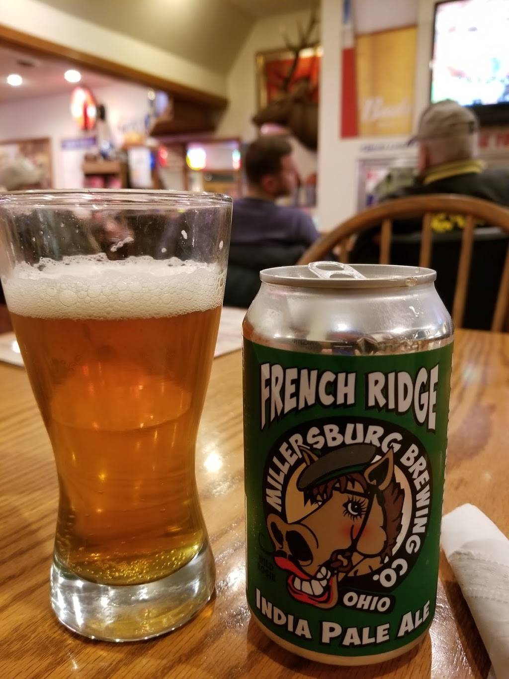 Hangout | restaurant | 704 S Market St, Danville, OH 43014, USA | 7405996085 OR +1 740-599-6085