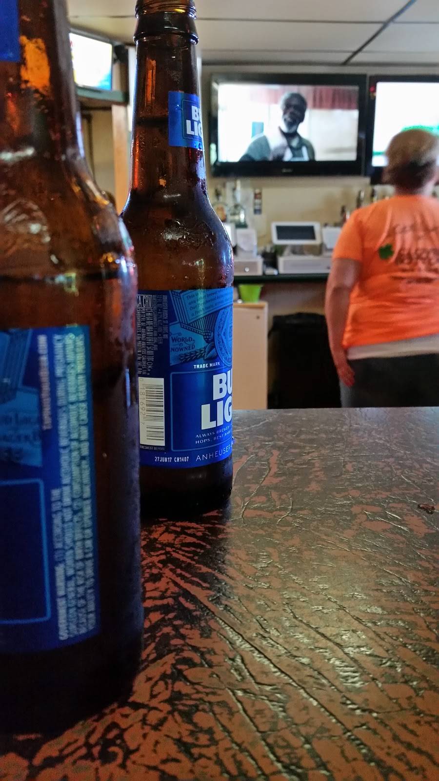 Clover Bottom Bar & Grill | restaurant | 7760 State Hwy YY, Washington, MO 63090, USA | 6362391772 OR +1 636-239-1772