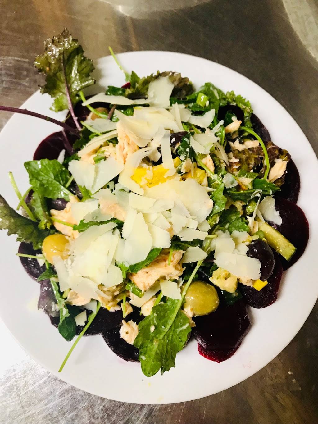 The Walker House | restaurant | 146 High St, Southampton, ON N0H 2L0, Canada | 5197972772 OR +1 519-797-2772