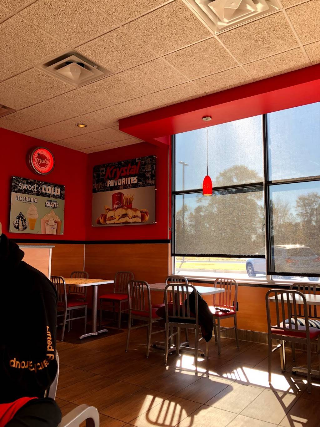 Krystal | meal takeaway | 1804 Missouri Rd, West Memphis, AR 72301, USA | 8707323375 OR +1 870-732-3375