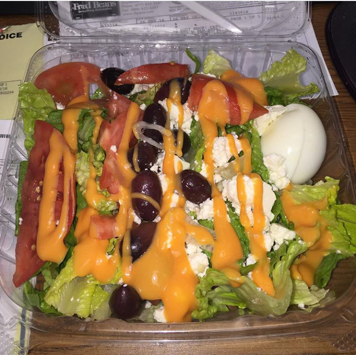 Isaak & Steves Pizza | restaurant | 400 W Marshall St, Norristown, PA 19401, USA | 6102729592 OR +1 610-272-9592