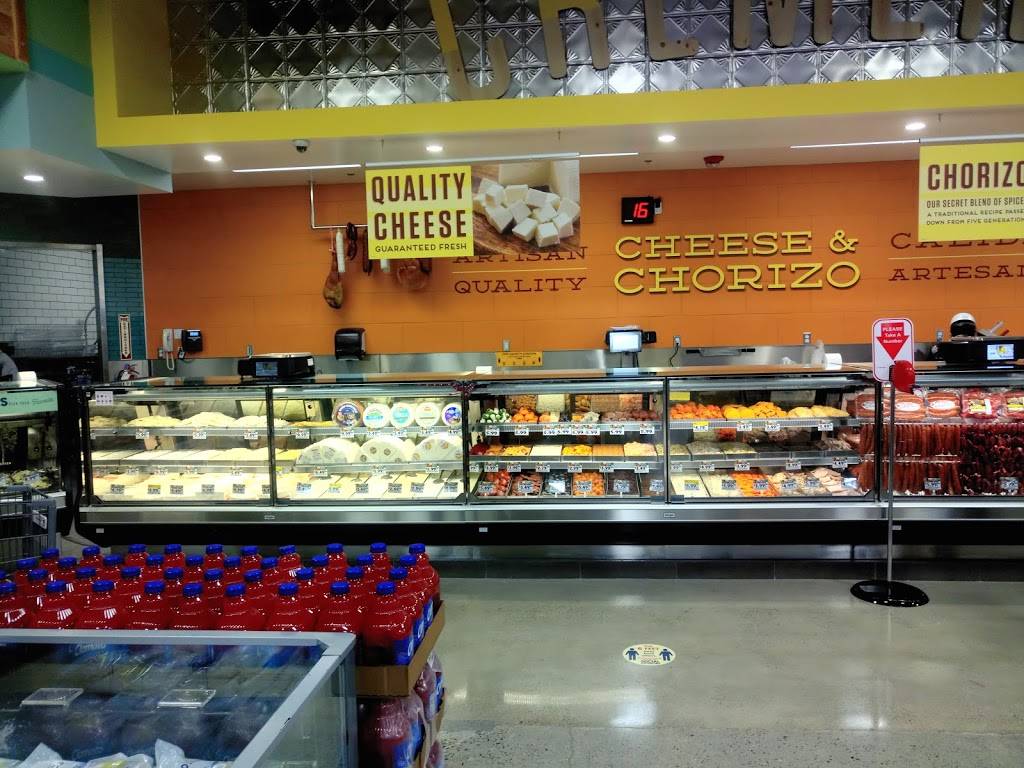 Vallarta Supermarkets | bakery | 1467 Country Club Dr, Madera, CA 93638, USA | 5596645711 OR +1 559-664-5711