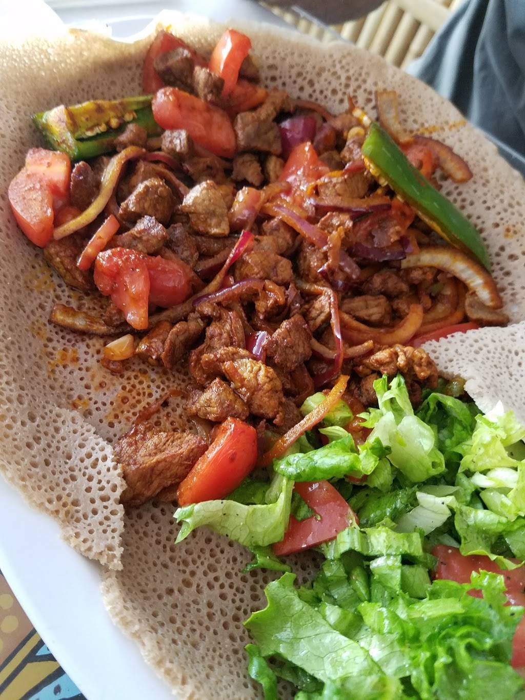 Addis Restaurant | restaurant | 6100 Telegraph Ave, Oakland, CA 94609, USA | 5106533456 OR +1 510-653-3456